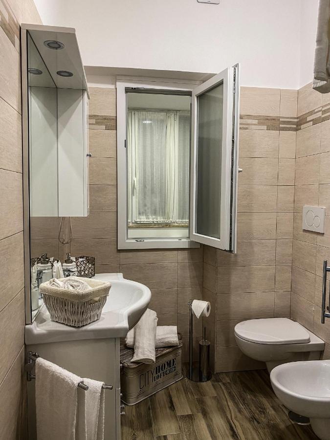 Exclusive Mood Apartment Рим Екстер'єр фото