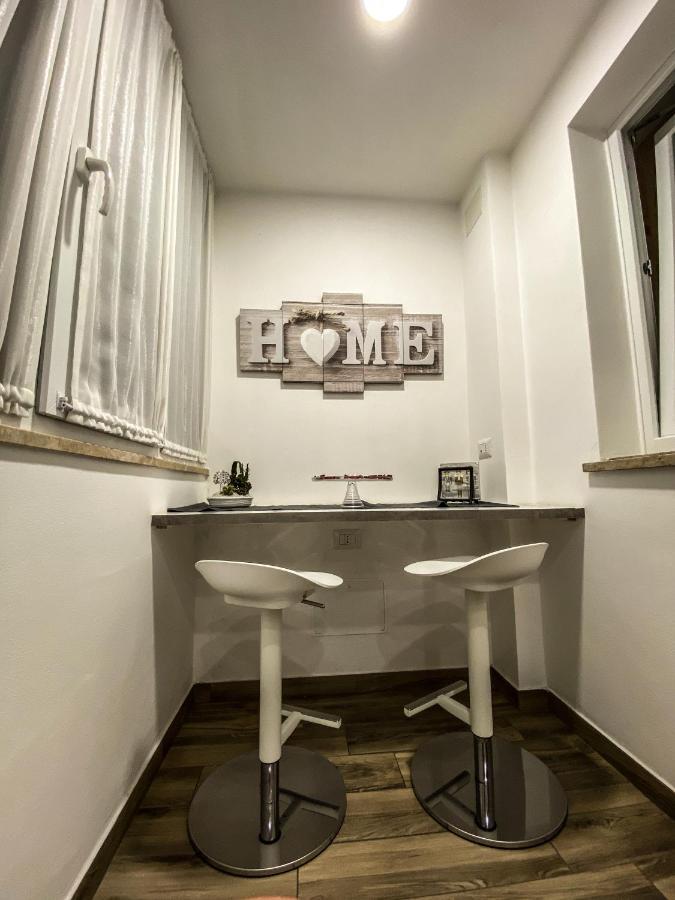 Exclusive Mood Apartment Рим Екстер'єр фото