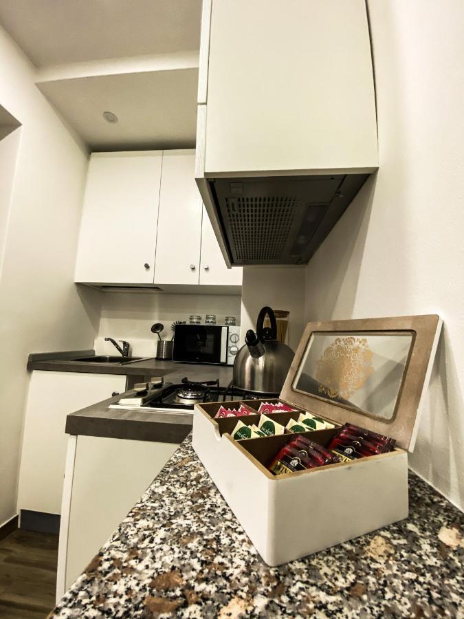 Exclusive Mood Apartment Рим Екстер'єр фото